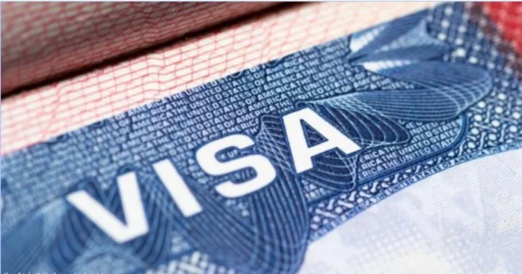 1746031616-estados-unidos-advierte-negara-visas-quienes-hagan-turismo-nacimiento