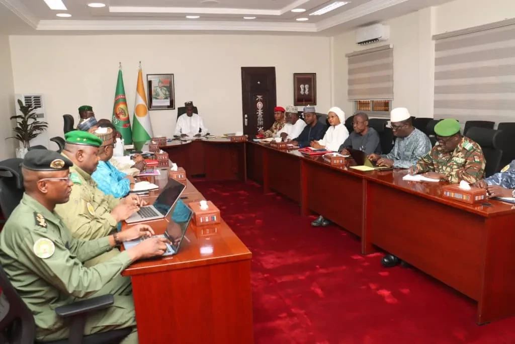 frontiere-benin-niger-un-comite-mixte-installe-a-niamey-pour-discuter-des-conditions-de-reouverture_1780688130